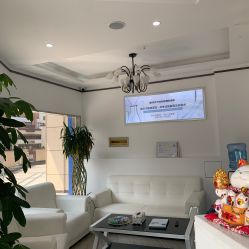 -蕾特恩专业祛痘·皮肤管理