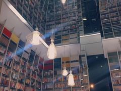 -钟书阁(松江泰晤士小镇店)