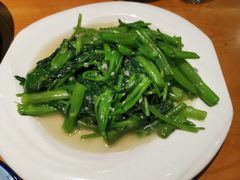 蒜泥空心菜-龙梅肥肠鱼(明瓦廊店)