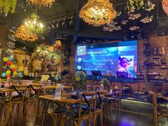 -春风十里烧烤音乐吧(实力乐队驻唱三元里店)