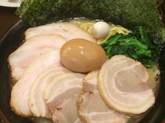 -横浜家系ラーメン壱角家(新宿アルタ裏店)
