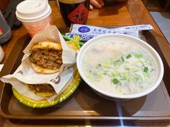 -穆得·老周家牛肉烧饼(普利街店)