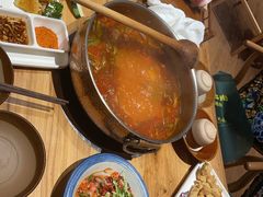 -黔诚多彩火锅(甲秀楼店)