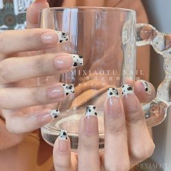 -米小兔美甲美睫