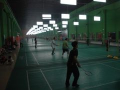 -健龙森俱乐部·游泳·健身·羽毛球综合体育馆