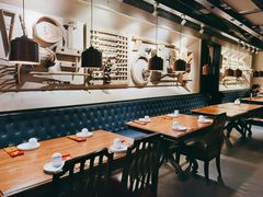 大堂-纳瓦新疆菜(银都店)