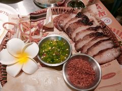 -小小集渔·泰式大排档(太古里香槟店)
