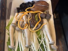 -前门·鲜肉火锅(长风店)