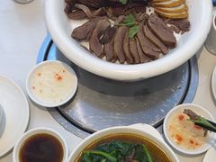 -陆记鹅庄·潮汕菜·狮头鹅(大仟里店)