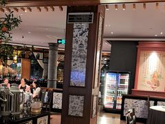 -八府香鸭·啫啫煲(华山路店)