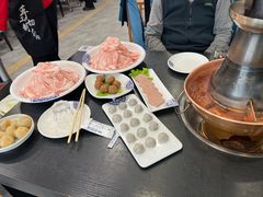 -楼外楼大刀肉传统火锅居(幸福街店)