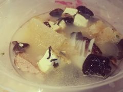 -侬佳蒸菜馆(听潮店)
