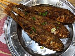 -江城燕子大排档(江汉路步行街店)