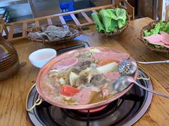 -阿婆情腊排骨火锅(忠义店)