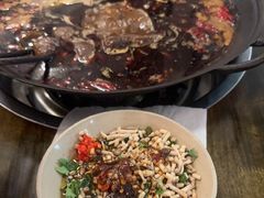 -黄潇洒老火锅(九眼桥宏济巷店)