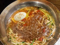 传统朝鲜冷面-火炉火自助餐(枫蓝国际店)