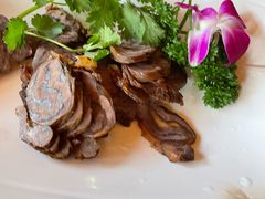 -原汁原味驴庄(长岭村店)