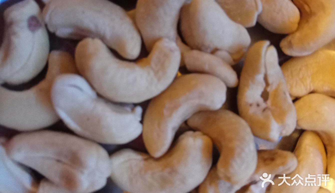 添丁添丁，色彩缤纷的五彩虾仁腰果丁