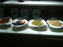 -俭让佬妈现卤串串(温江总店)