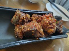 吊烧腊排骨-隔壁老王·家常云南菜(花巷店)