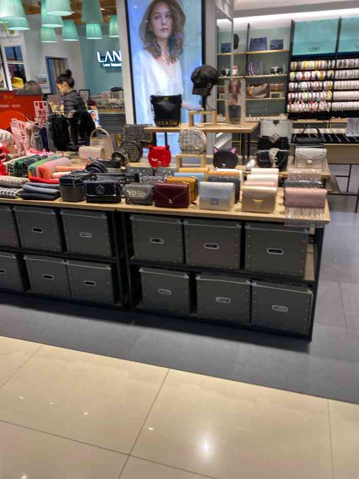 lano兰诺(天虹店)-"兰诺的蝴蝶结.yyds! 质感超棒."-大众点评移动版