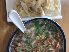 -八百里牛肉汤(盖饭·锅贴·万象城店)