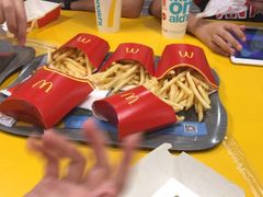 -麦当劳(民盈·国贸城店)