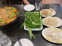 -湘肠香火锅店(团结湖店)