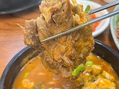 猪骨汤饭-旺清进洞米肠汤