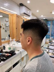 -韦恩先生Barbershop英式男士理发馆
