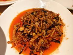 -严记小天府酸菜鱼(西四路店)