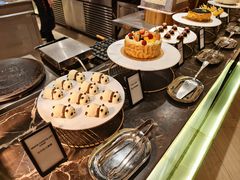 -广州万富希尔顿酒店-感趣自助餐厅·生蚝海鲜刺身