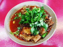 -谢老五跷脚牛肉·非遗传承店