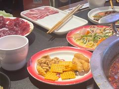 -沸炉重庆老火锅(军事博物馆店)