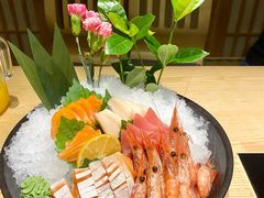 -枝魯枝魯自助料理