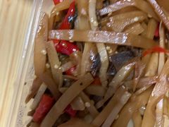 -牛八宝桂林米粉(八里庄店)