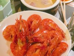 -钱小奴海鲜自助黑金店(杭州滨江龙湖店)