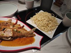 -黄记煌三汁焖锅(新佳丽江汉路店)