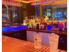 -星巴克臻选(上海合生汇1F店)