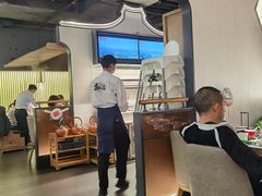 大堂-左庭右院鲜牛肉火锅(浦江欢乐颂店)