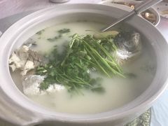-天乐农家鱼头王(天目湖店)
