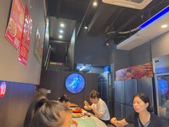 -老街烧烤大排档·地道湖北菜·龙虾馆(汉口火车站店)
