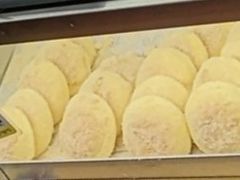 鳕贝-鲍师傅糕点(青年汇店)