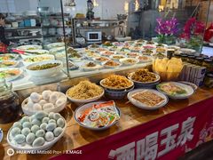 -鱼窝棚柴火铁锅炖(富山屯店)