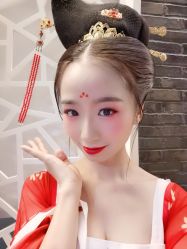 -盘子女人坊古装写真摄影(厦门总店)