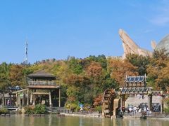 -茅山东方盐湖城景区