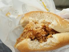 香辣鸡腿汉堡包-华莱士·全鸡汉堡(湛江新华店)