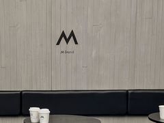 -M Stand(南京紫峰大厦店)