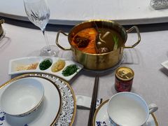-小天鹅火锅·一线江景洪鼎旗舰店(洪崖洞店)