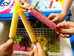 -席娜卡琳火车铁道夜市